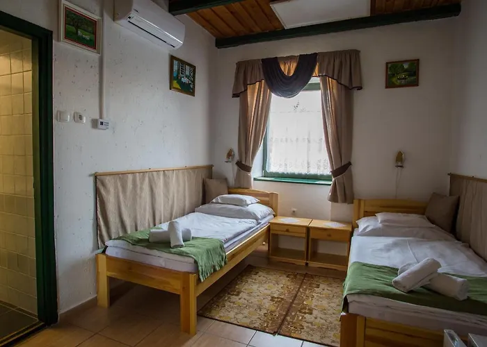 Piros Ponty Panzio B&B