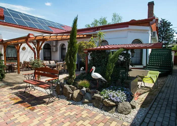 Piros Ponty Panzio B&B