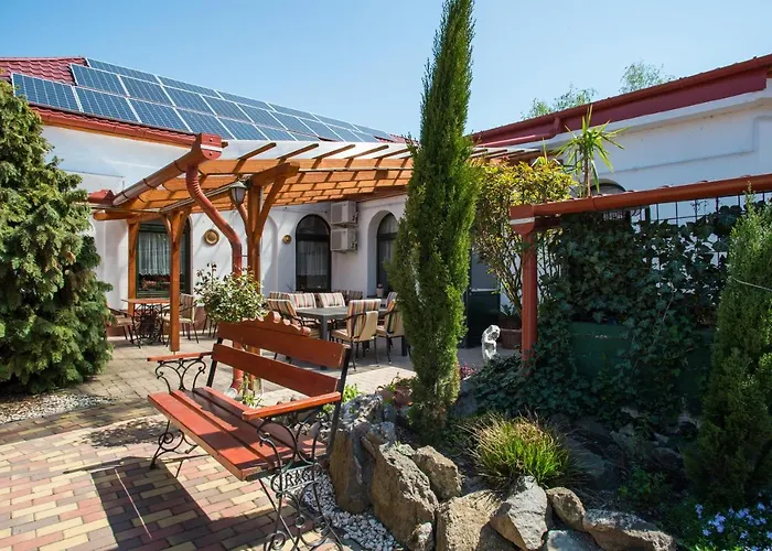 Piros Ponty Panzio B&B
